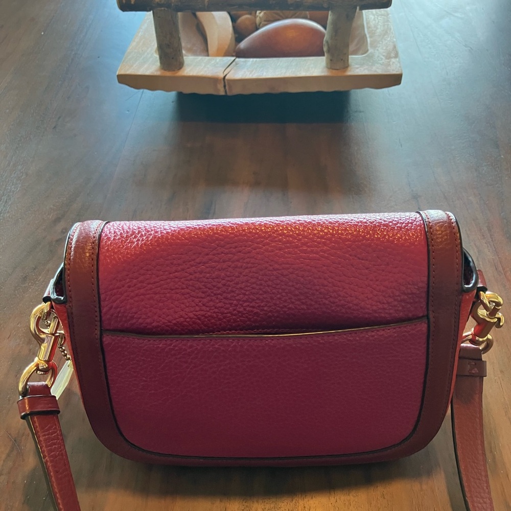 Coach Raspberry-Pink Pebbled Saddle BAG Leather Crossbody with Brown Trim - Picture 4 of 8